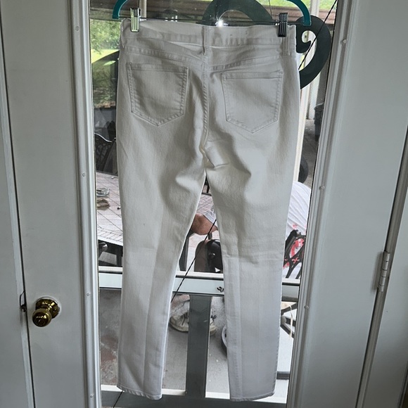 Old Navy The Flirt White Skinny Distressed Jeans - Picture 5 of 10